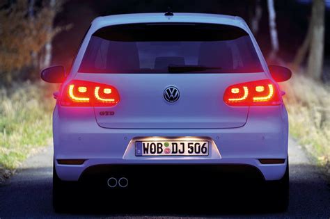 Фары на Фольксваген Гольф 6 (VW Golf 6): задние фонари, ближний свет ...