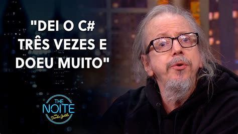 Rogério Skylab diz que todo mundo deveria experimentar o sexo anal