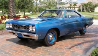 Plymouth Road Runner 1 Generation 426 Hemi Hardtop 1968 Plymouth