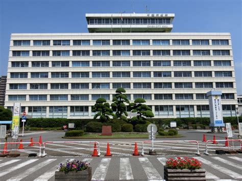 千葉市役所本庁舎の紹介 地図〈アクセス〉と写真 千葉県千葉市中央区