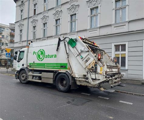 Bydgoszczanie Zap Ac Wi Cej Za Mieci Podwy Ka Wchodzi W Ycie