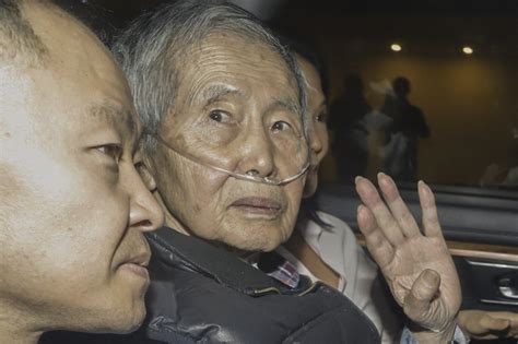 El Ex Presidente Alberto Fujimori Con A Os Y Un C Ncer Volver A