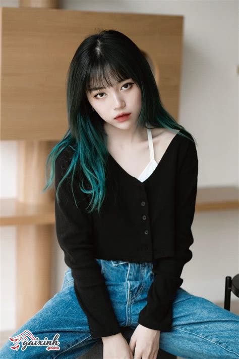 Ảnh Linh Ngọc Đàm sexy mặc bikini lộ hình nude nóng bỏng