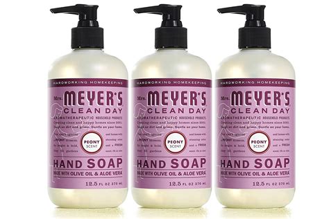 The 12 Best Hand Soaps Our Editors Recommend