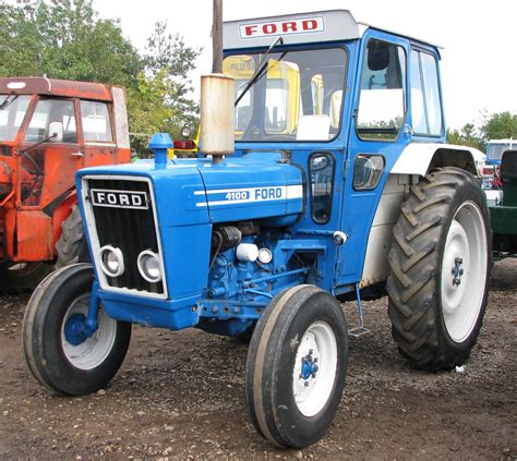 Mrs 336p 1976 Ford 4100 Tractor Cheffins Vintage And Clas Flickr