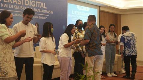 Kominfo Dan Komsos Kwi Gelar Literasi Digital Di Banjarmasin