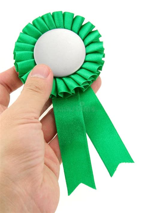 Insignia Verde De Las Cintas Del Premio Con El Fondo Blanco Foto De