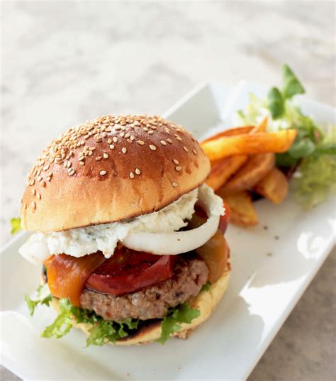 Summer Country Burger And All Secrets For The Ultimate Hamburger The