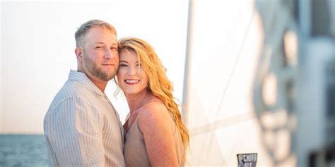 Nicole Cantwell And Sheldon Biggss Wedding Website The Knot