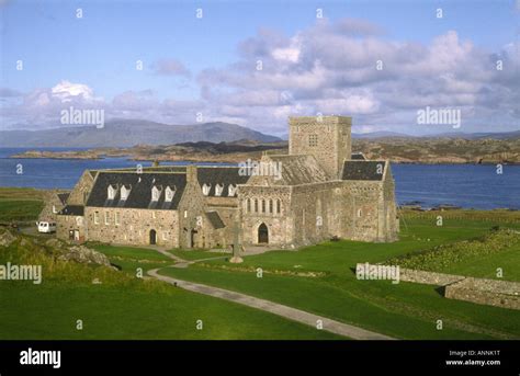 Iona Abbey Iona Scotland Stock Photo - Alamy