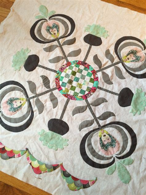 The Thistle Thicket Quilt Kbquilts