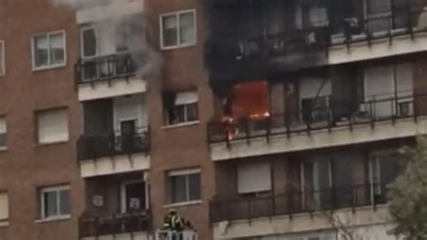 Muere Una Pareja De Ancianos En El Incendio De Su Vivienda En Ventas En