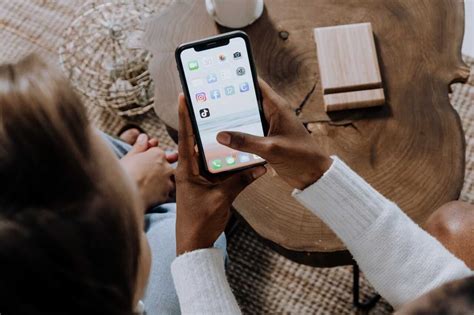 🤳 ¿por Qué No Es Conveniente Comprar Seguidores En Instagram Crehana