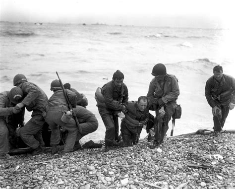 Normandy Invasion - DEATH ON THE SHORE