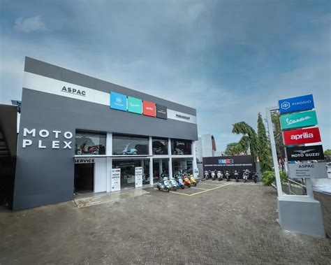 Pt Piaggio Indonesia Resmikan Dealer Motoplex Brands Pertama Di