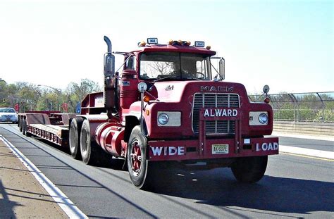 Pin By Mark Maida On Mack R Model In Mack Trucks Old Trucks Trucks