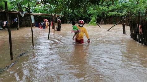 El Peligroso Hurac N Eta Toca Tierra En Nicaragua