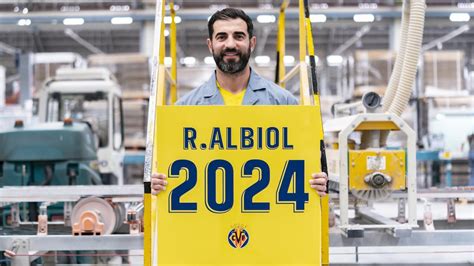 Albiol renueva un año más con el Villarreal Superdeporte