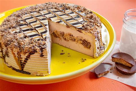 Reese's Ice Cream Cake Is Available Now