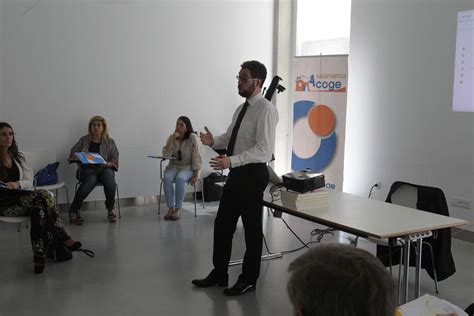 Mesa Redonda Sobre La Diversidad