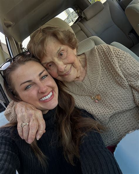 kelly simek still married 2