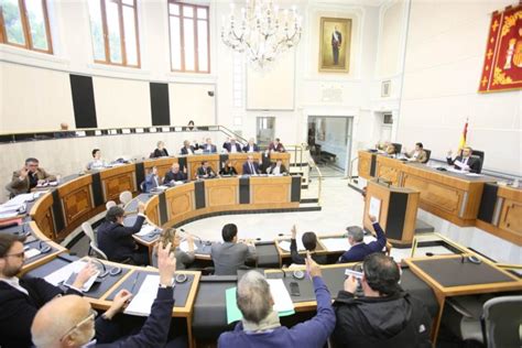 La Diputación de Alicante fomenta la lengua y la cultura popular