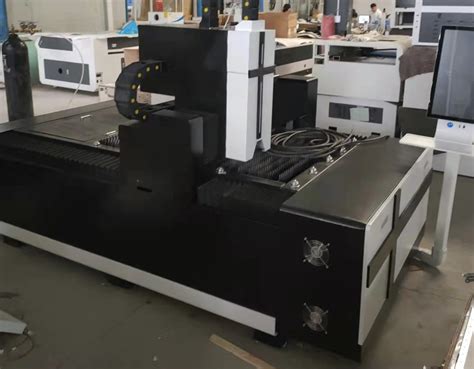 Wycinarka Laserowa Fiber Laser 1500W Raycus PowerCNC