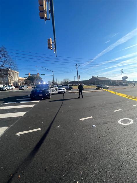 Three injured in crash near Virginia Union University in Richmond