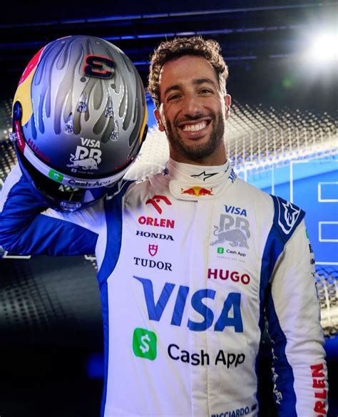 Daniel Ricciardo💛🍯🦡 In 2024 Daniel Ricciardo Daniel Formula 1