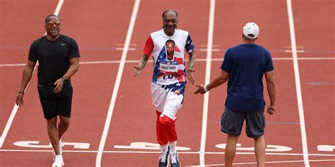 American rapper Snoop Dogg runs 200m in 34.44 seconds at US Olympics ...