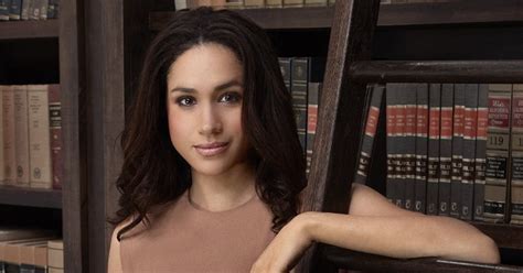 Meghan Markle stílust váltott ezt a sminktrükköt alkalmazza Elle