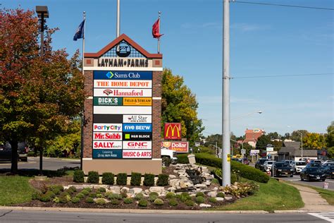 Latham Farms Shopping Center - Eye Was Here Photography