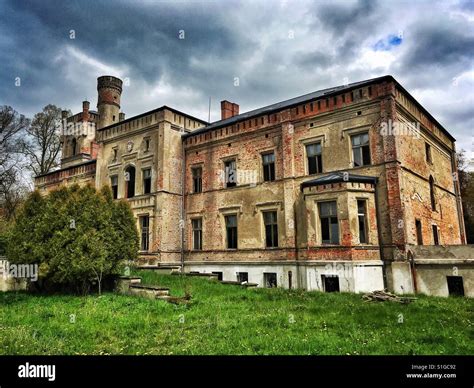 Abandoned Palace In Drezewo Village In Poland Stock Photo Alamy