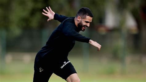 Escalação Corinthians finaliza preparação para enfrentar o Cuiabá pelo