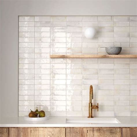 Luma Antique White Gloss Ceramic Wall Tile TileMountain Cucina