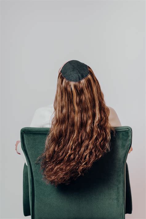 The next wave of bronde hair inspo focuses on natural gradients 2