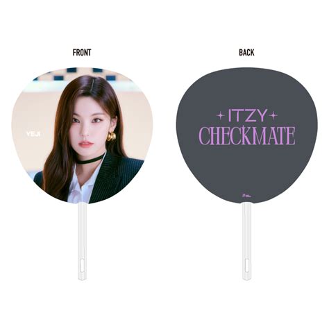 Itzy Japan Official Shop Itzy The St World Tour Checkmate