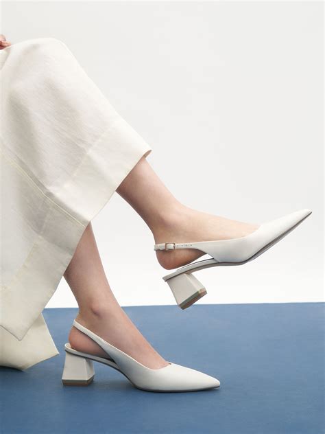 Cream Metallic Accent Slingback Court Shoes Charles And Keith Uk