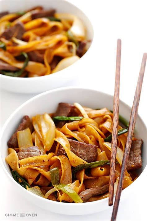 Beef Chow Fun Beef And Noodles Stir Fry Gimme Some Oven