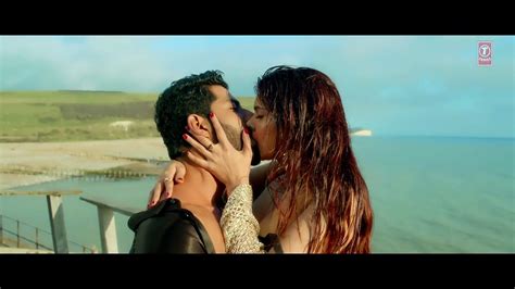 Tum Mere Ho Is Pal Hate Story 4 Video Song Hot Love Video Video