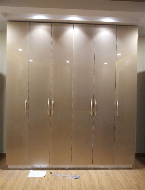 Plywood Door Stylish Wooden Wardrobe Without Mirror Without Locker