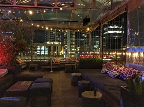 Best Rooftop Bars In Austin To Drink With A View A Girl From Tx