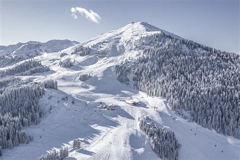 12er KOGEL SAALBACH Pressecenter