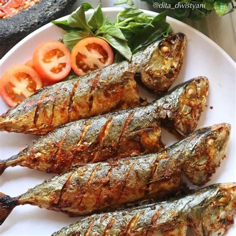 Resep Ikan Kembung Panggang Dari Dita Dwistyani