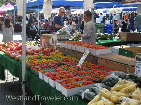 Photo Gallery of Santa Monica Farmers Market on Main Street