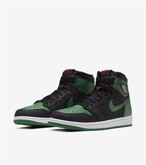 Air Jordan 1 'Black/Pine Green' Release Date. Nike SNKRS