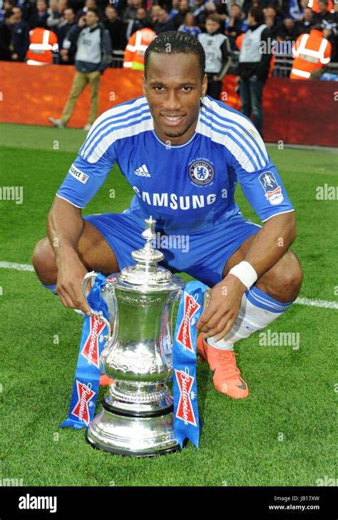 DIDIER DROGBA WITH THE FA CUP CHELSEA FC WEMBLEY STADIUM LONDON ENGLAND ...