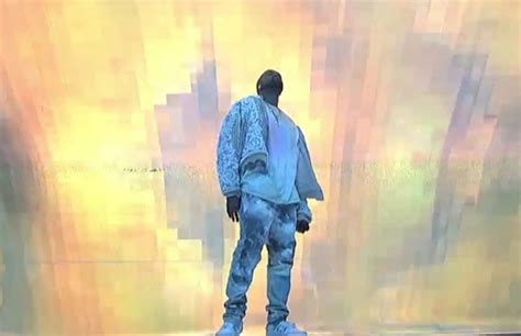 Watch Kanye West Perform "High Lights" and "Ultra Light Beams" on 'SNL ...