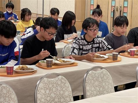 修学旅行2日目 ルスツ昼食 中標津町立広陵中学校