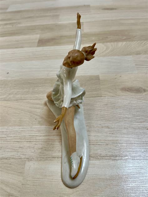 Wallendorf Figurka Baleriny Lata Te Opole Olx Pl